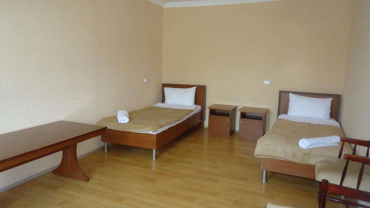 Hotel Georgia Gori Exteriér fotografie